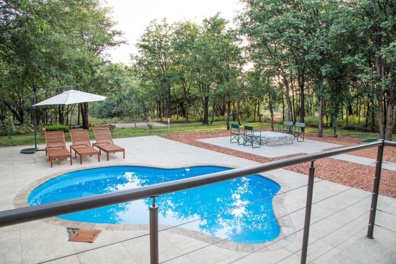 Kingly Bush Villa 팔라보르와 외부 사진