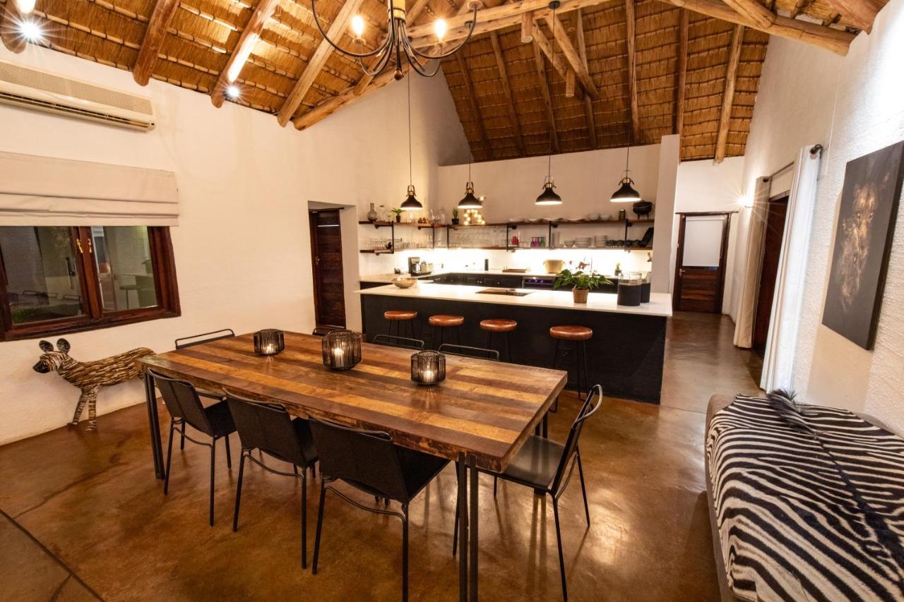 Kingly Bush Villa 팔라보르와 외부 사진